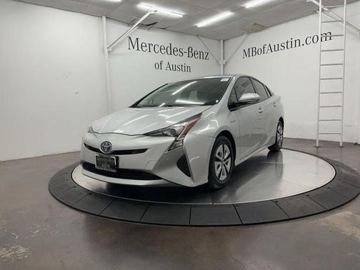 Classic Silver Metallic 2017 Toyota Prius Four