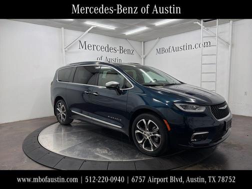 2023 Chrysler Pacifica Pinnacle