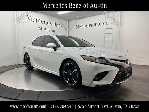 Pearl 2019 Toyota Camry XSE