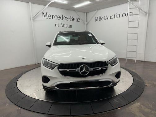 Polar White 2026 Mercedes-Benz GLC 300 Base
