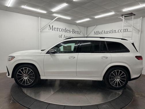 2026 Mercedes-Benz GLS 450 4MATIC