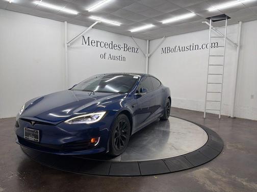 2020 Tesla Model S 