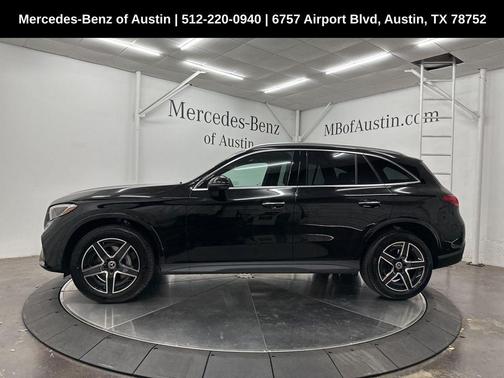 2025 Mercedes-Benz GLC 300 Base
