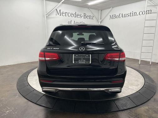 2017 Mercedes-Benz GLC 300 Base