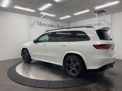 2026 Mercedes-Benz GLS 450 4MATIC