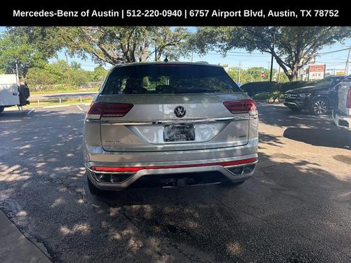 2023 Volkswagen Atlas Cross Sport 3.6L V6 SEL Premium R-Line