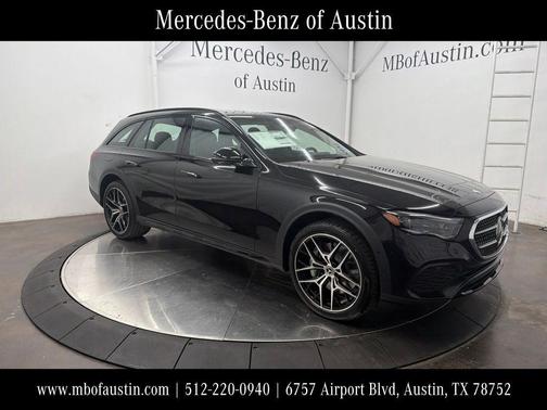 Obsidian Black 2027 Mercedes-Benz E-Class E 450