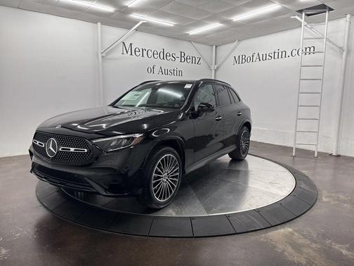 2026 Mercedes-Benz GLC 300 Base