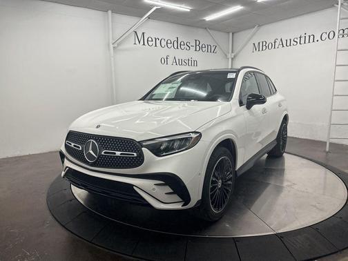Polar White 2026 Mercedes-Benz GLC 300 Base