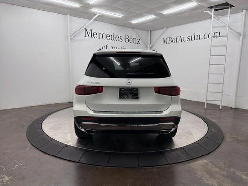 2026 Mercedes-Benz GLB 250 Base