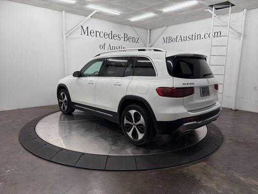 2026 Mercedes-Benz GLB 250 Base