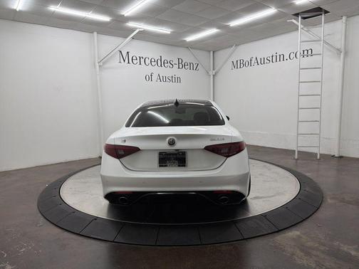 2019 Alfa Romeo Giulia Ti