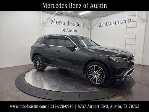 Graphite Gray Metallic 2026 Mercedes-Benz GLC 300 Base