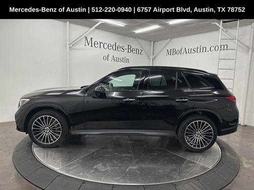 2026 Mercedes-Benz GLC 300 Base