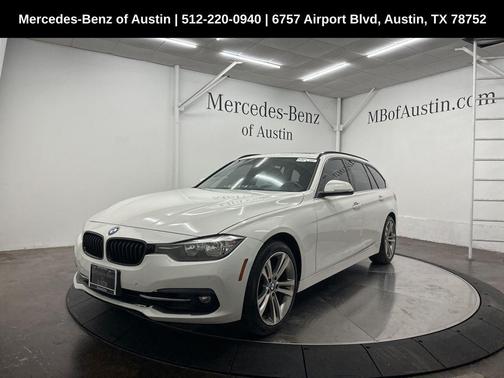 2017 BMW 330 i xDrive