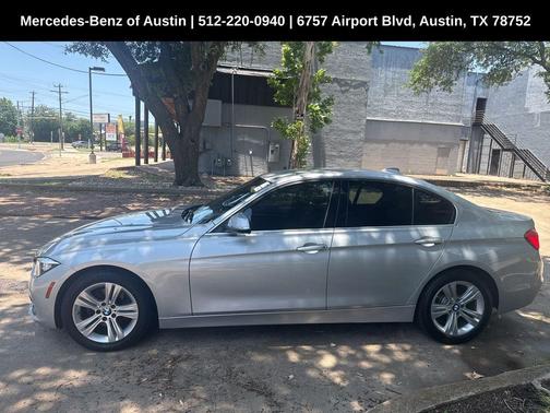 2017 BMW 330 i