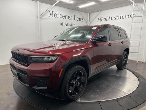 2023 Jeep Grand Cherokee L Laredo
