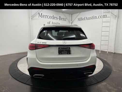 2026 Mercedes-Benz GLC 300 Base