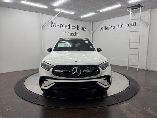 2026 Mercedes-Benz GLC 300 Base