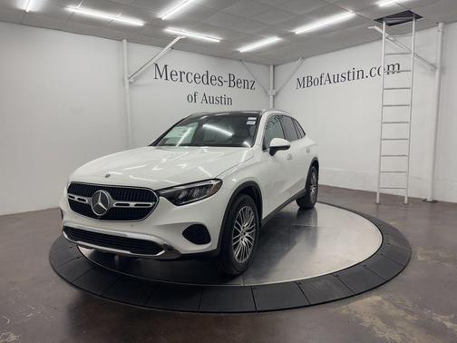 2026 Mercedes-Benz GLC 300 Base