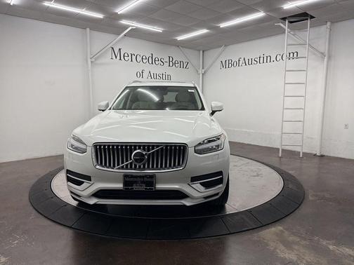 2021 Volvo XC90 Recharge Plug-In Hybrid T8 Inscription 6 Passenger
