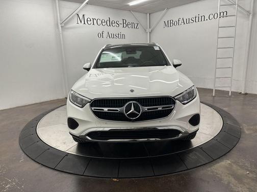 Polar White 2026 Mercedes-Benz GLC 300 Base 4MATIC