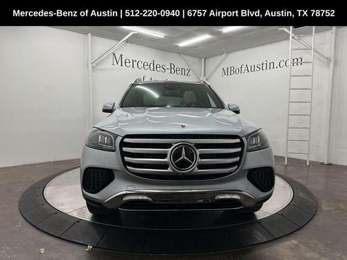 2025 Mercedes-Benz GLS 450 4MATIC