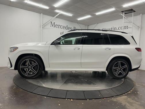 2025 Mercedes-Benz GLS 450 4MATIC