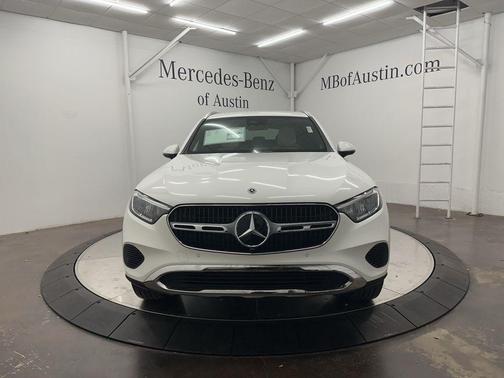 2025 Mercedes-Benz GLC 300 Base