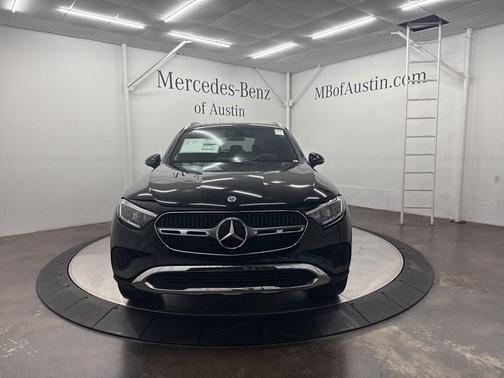 2026 Mercedes-Benz GLC 300 Base