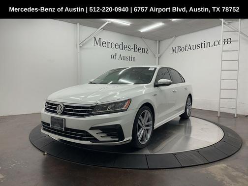 2018 Volkswagen Passat 2.0T R-Line