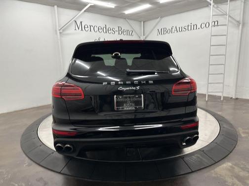 2017 Porsche Cayenne S