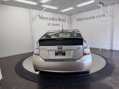 Sandy Beach Metallic 2010 Toyota Prius III