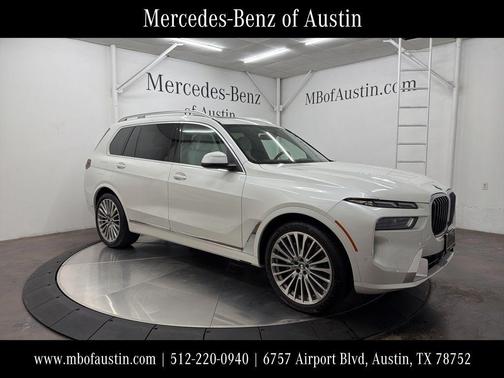 2025 BMW X7 xDrive40i