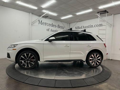 Ibis White 2020 Audi Q5 40 Premium Plus