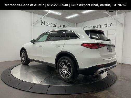2025 Mercedes-Benz GLC 300 Base