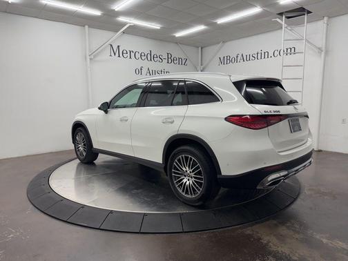 2026 Mercedes-Benz GLC 300 Base 4MATIC