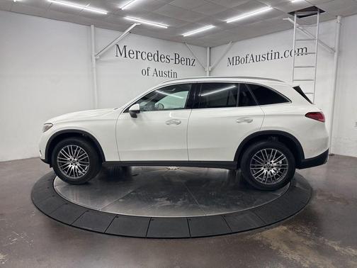 2026 Mercedes-Benz GLC 300 Base 4MATIC