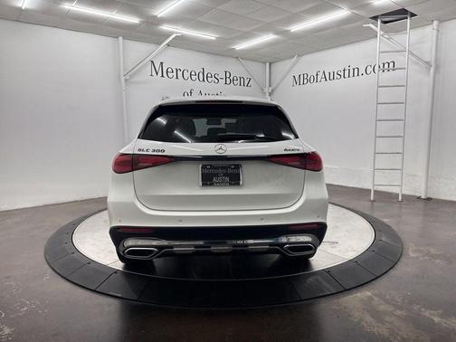 2026 Mercedes-Benz GLC 300 Base 4MATIC