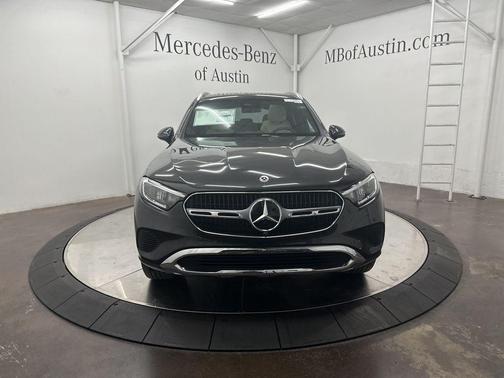 2026 Mercedes-Benz GLC 300 Base