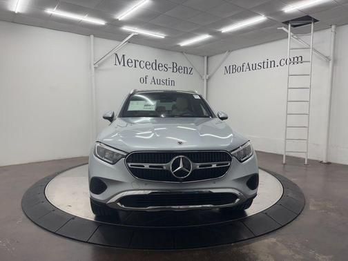 2026 Mercedes-Benz GLC 300 Base