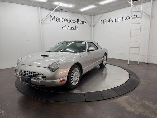 2005 Ford Thunderbird