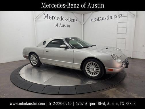 2005 Ford Thunderbird