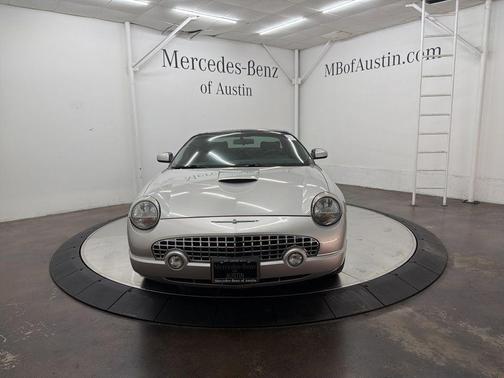 2005 Ford Thunderbird