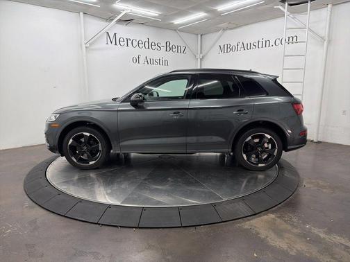Daytona Gray Pearl Effect 2020 Audi SQ5 3.0T Premium
