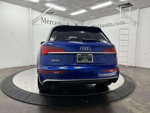 Ultra Blue Metallic 2022 Audi SQ5 3.0T Premium Plus