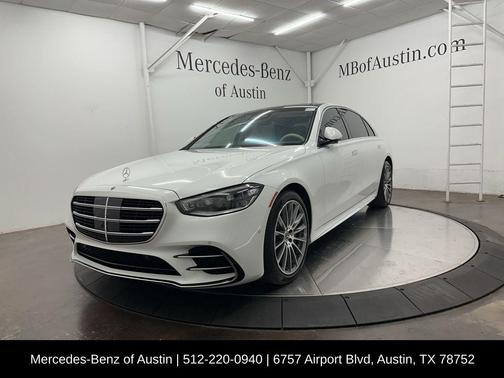 Moonlight White 2025 Mercedes-Benz S-Class S 580 4MATIC