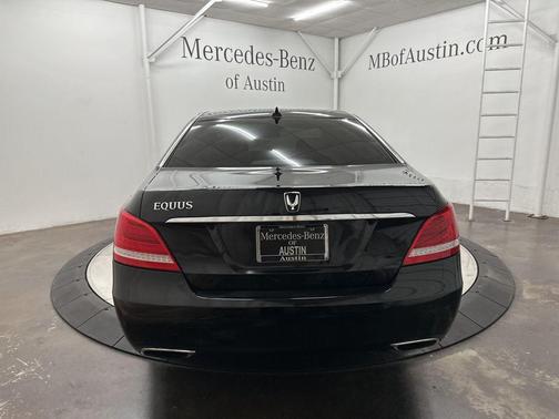 2014 Hyundai Equus Signature
