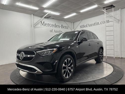 Black 2025 Mercedes-Benz GLC 350e Base 4MATIC
