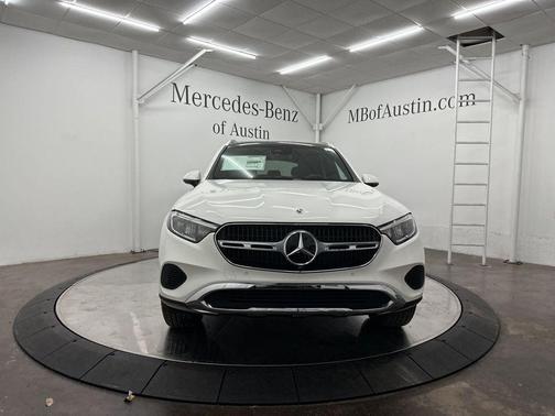 2025 Mercedes-Benz GLC 300 Base